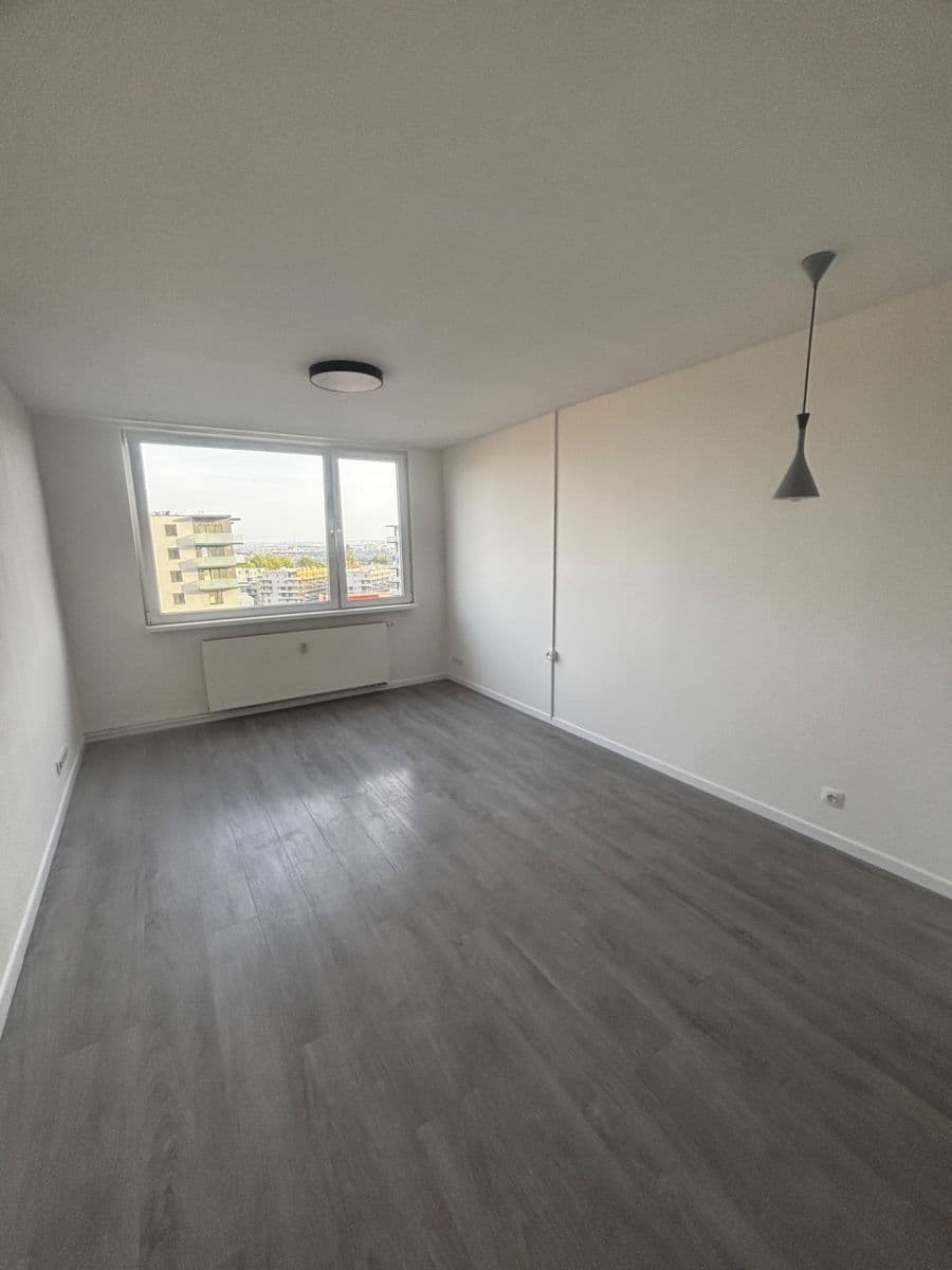 Prodej bytu 2+kk 42 m², Prosecká, Praha, Praha Prodej bytu 2+kk 42 m², Prosecká, Praha, Praha
