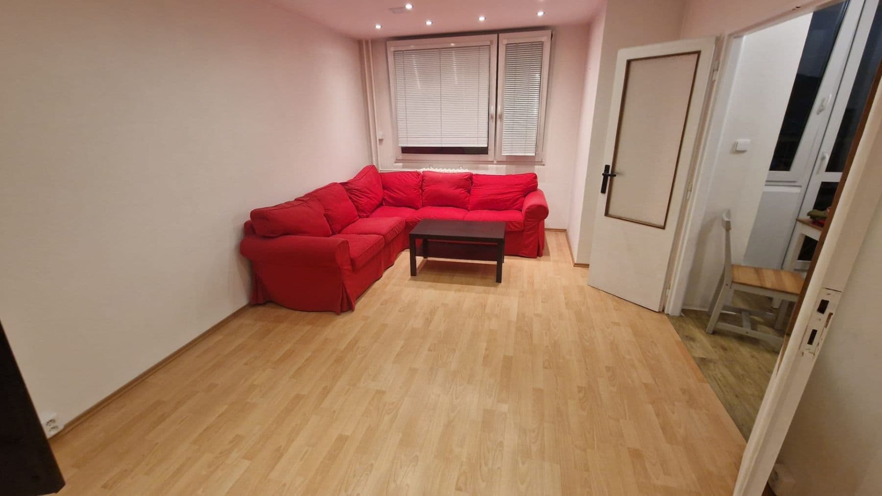 Pronájem bytu 3+1 64 m², Zdiměřická, Praha, Praha Pronájem bytu 3+1 64 m², Zdiměřická, Praha, Praha