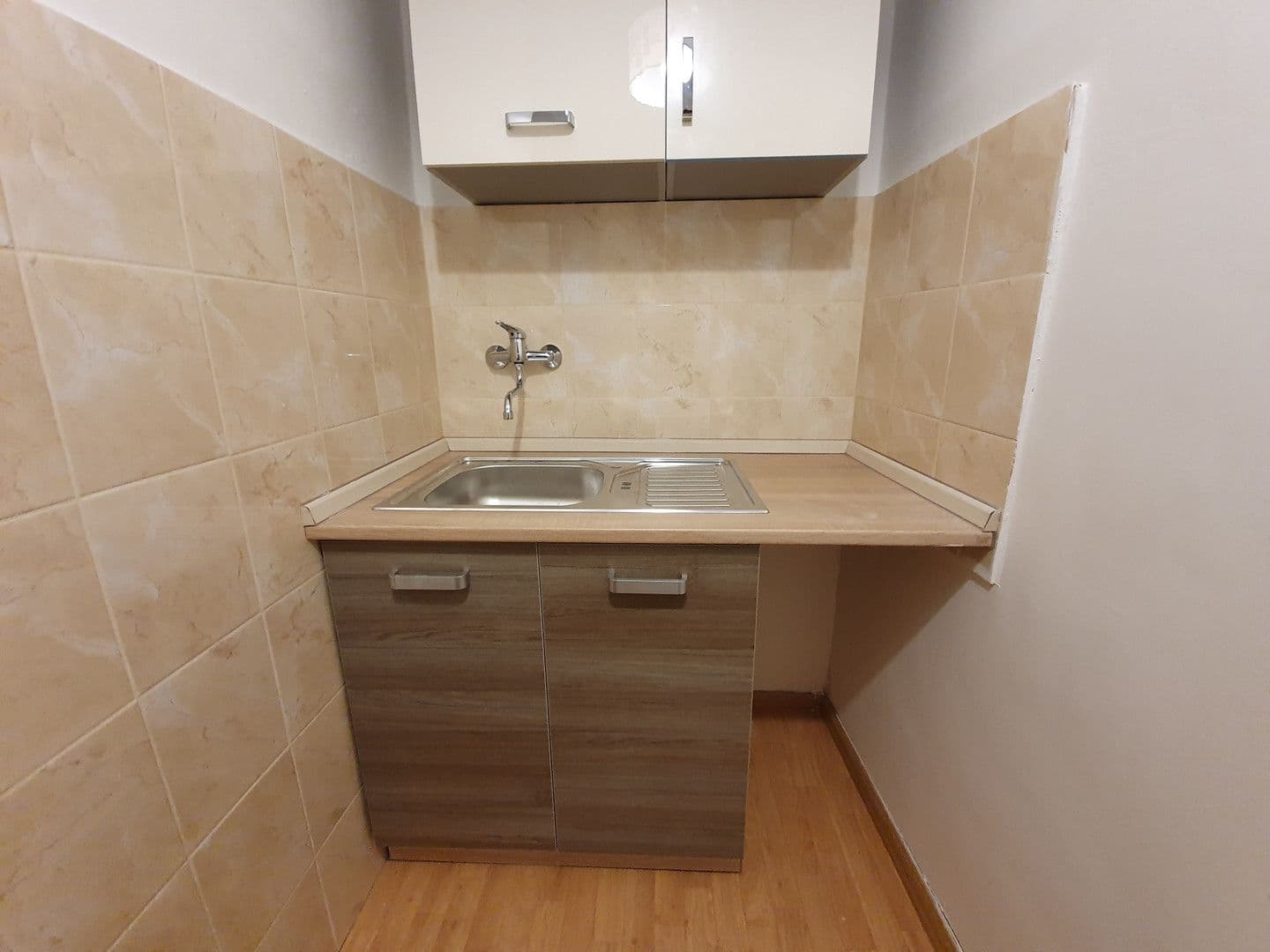 Pronájem bytu 1+kk 29 m², Jičínská, Praha, Praha Pronájem bytu 1+kk 29 m², Jičínská, Praha, Praha
