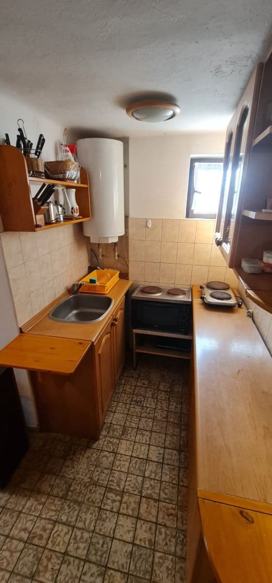 Pronájem chaty, chalupy 42 m², pozemek 415 m², Rabyně, Středočeský kraj Pronájem chaty, chalupy 42 m², pozemek 415 m², Rabyně, Středočeský kraj