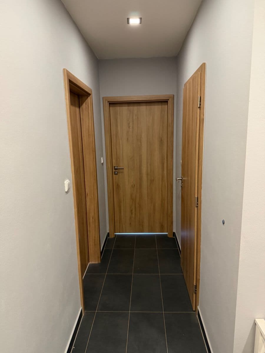 Pronájem bytu 2+kk 52 m², Zborovská, Jince, Středočeský kraj Pronájem bytu 2+kk 52 m², Zborovská, Jince, Středočeský kraj