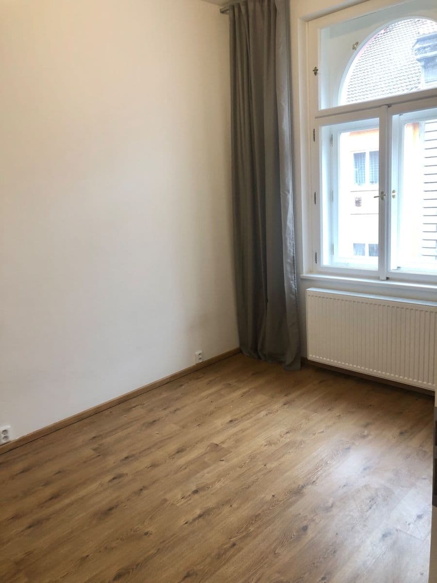 Pronájem bytu 2+1 55 m², Na Celné, Praha, Praha Pronájem bytu 2+1 55 m², Na Celné, Praha, Praha