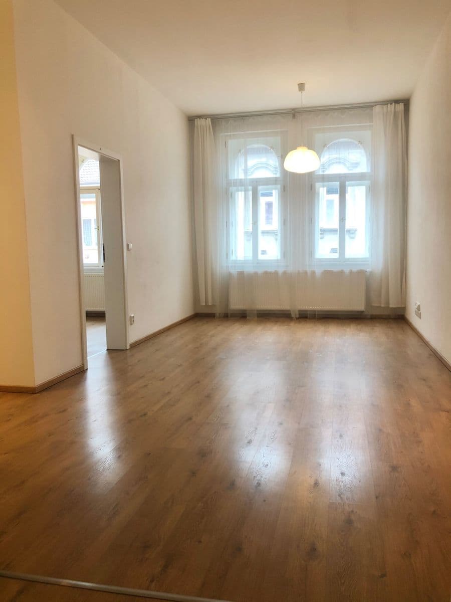 Pronájem bytu 2+1 55 m², Na Celné, Praha, Praha Pronájem bytu 2+1 55 m², Na Celné, Praha, Praha