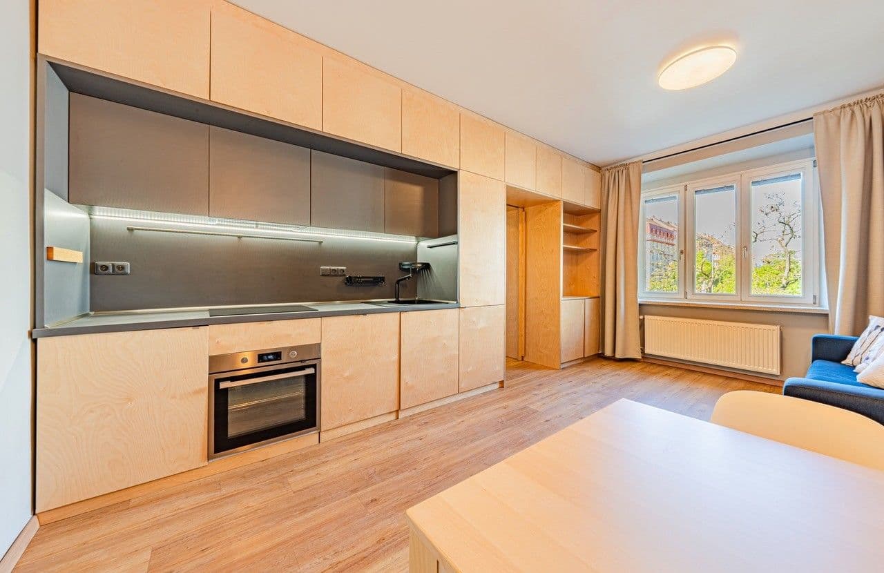 Pronájem bytu 2+kk 46 m², Kodaňská, Praha, Praha Pronájem bytu 2+kk 46 m², Kodaňská, Praha, Praha