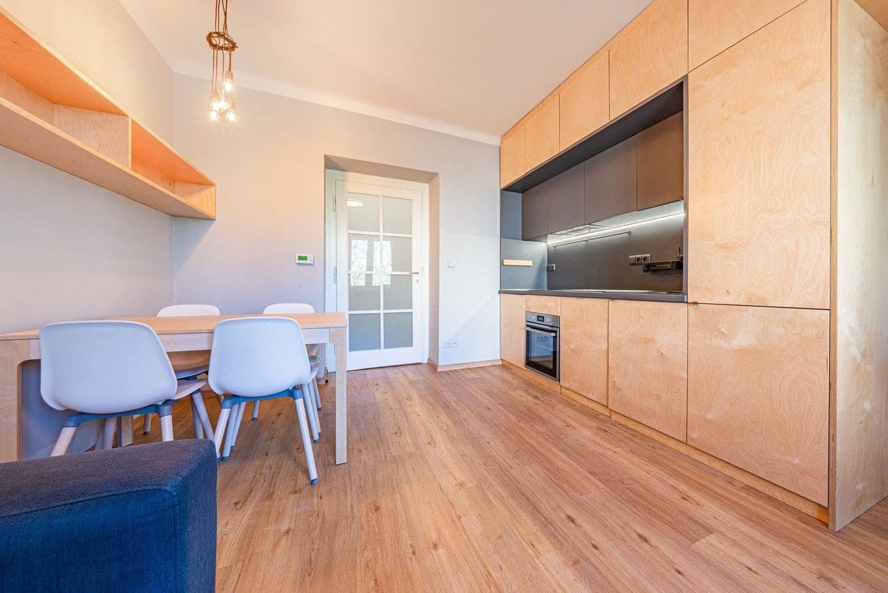 Pronájem bytu 2+kk 46 m², Kodaňská, Praha, Praha Pronájem bytu 2+kk 46 m², Kodaňská, Praha, Praha