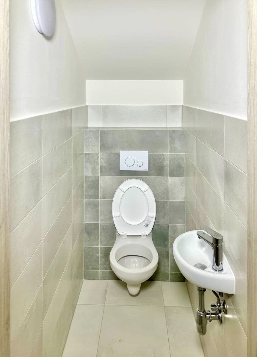 Pronájem bytu 3+kk 76 m², Jiráskova, Lužec nad Vltavou, Středočeský kraj Pronájem bytu 3+kk 76 m², Jiráskova, Lužec nad Vltavou, Středočeský kraj