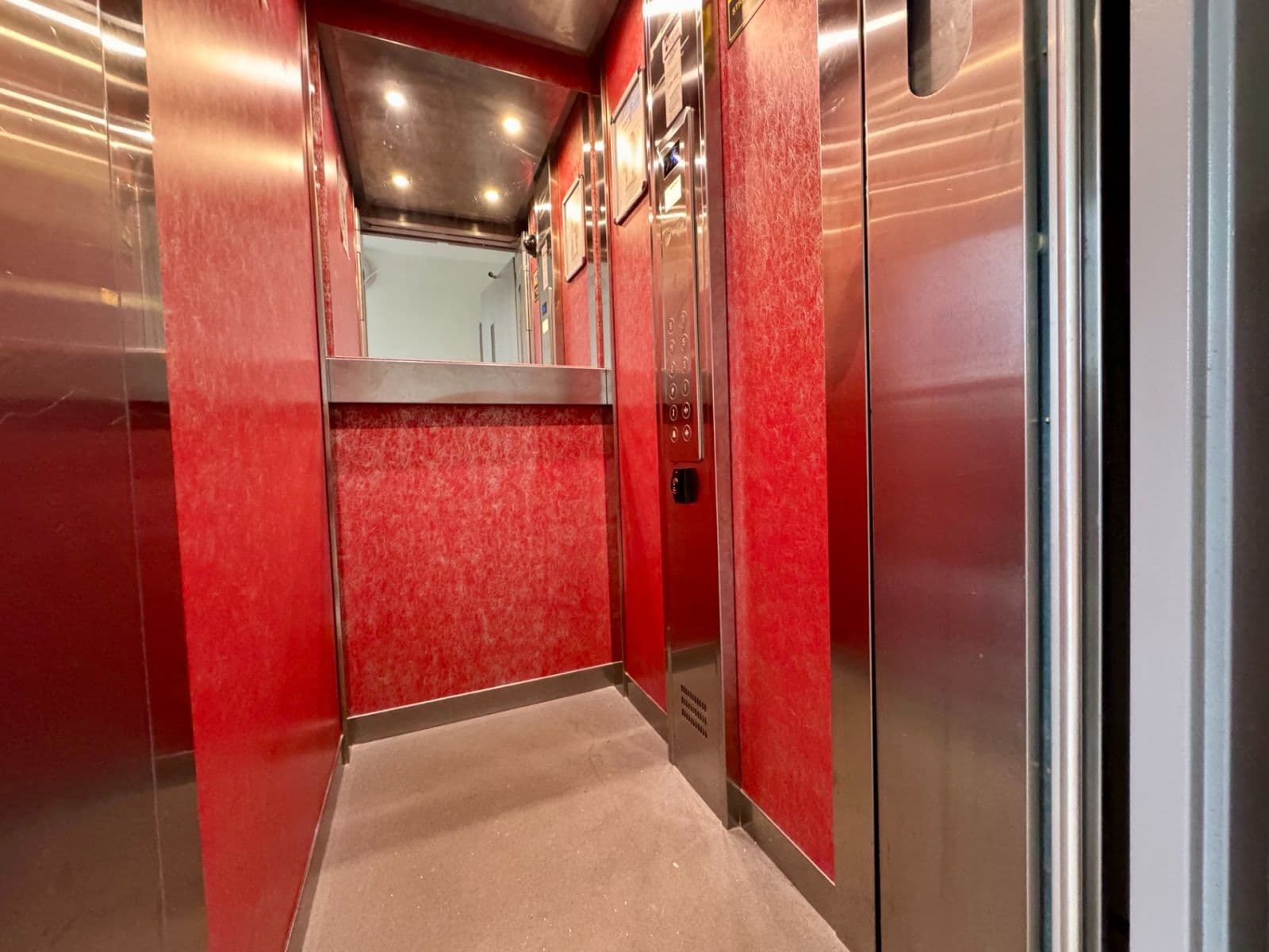 Prodej bytu 1+1 27 m², Jana Kubelíka, Most, Ústecký kraj Prodej bytu 1+1 27 m², Jana Kubelíka, Most, Ústecký kraj