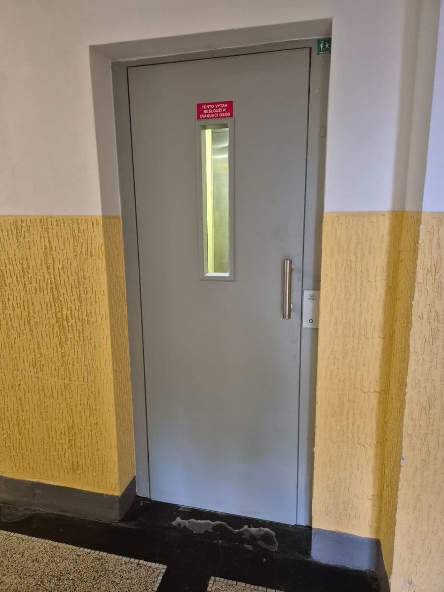 Prodej bytu 2+kk 45 m², Ruská, Praha, Praha Prodej bytu 2+kk 45 m², Ruská, Praha, Praha