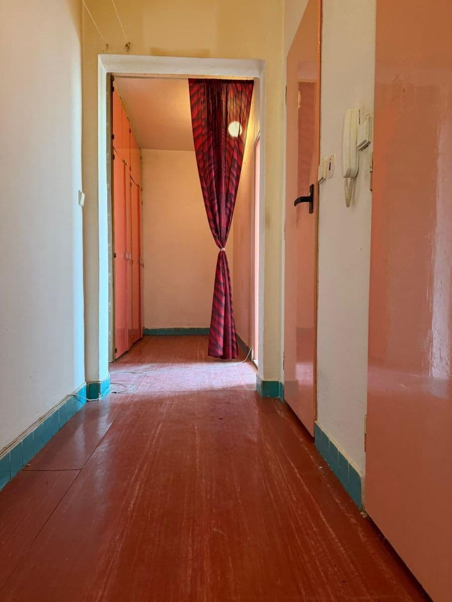 Prodej bytu 3+1 65 m², Na Robinsonce, Ostrava, Moravskoslezský kraj Prodej bytu 3+1 65 m², Na Robinsonce, Ostrava, Moravskoslezský kraj