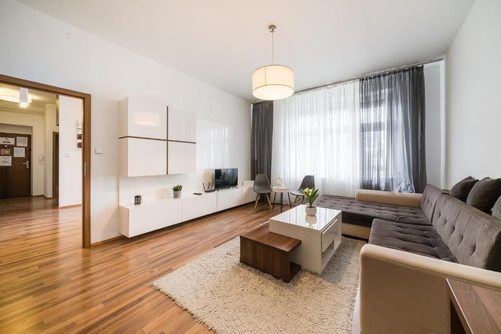 Pronájem bytu 3+1 124 m², Vlhká, Brno, Jihomoravský kraj Pronájem bytu 3+1 124 m², Vlhká, Brno, Jihomoravský kraj