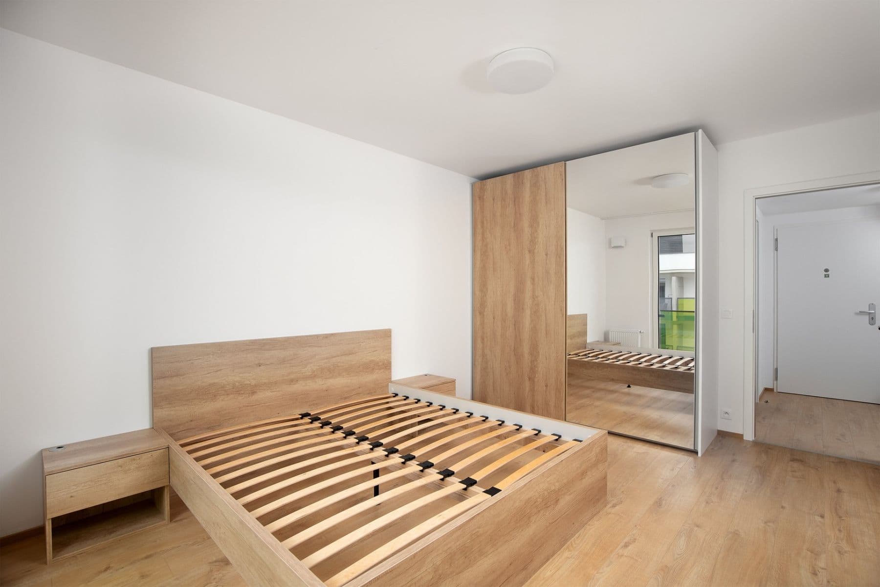 Pronájem bytu 2+kk 56 m², Nebřenická, Praha, Praha Pronájem bytu 2+kk 56 m², Nebřenická, Praha, Praha