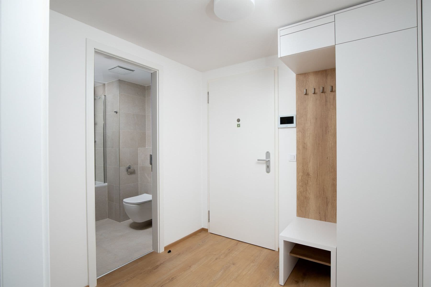 Pronájem bytu 2+kk 56 m², Nebřenická, Praha, Praha Pronájem bytu 2+kk 56 m², Nebřenická, Praha, Praha