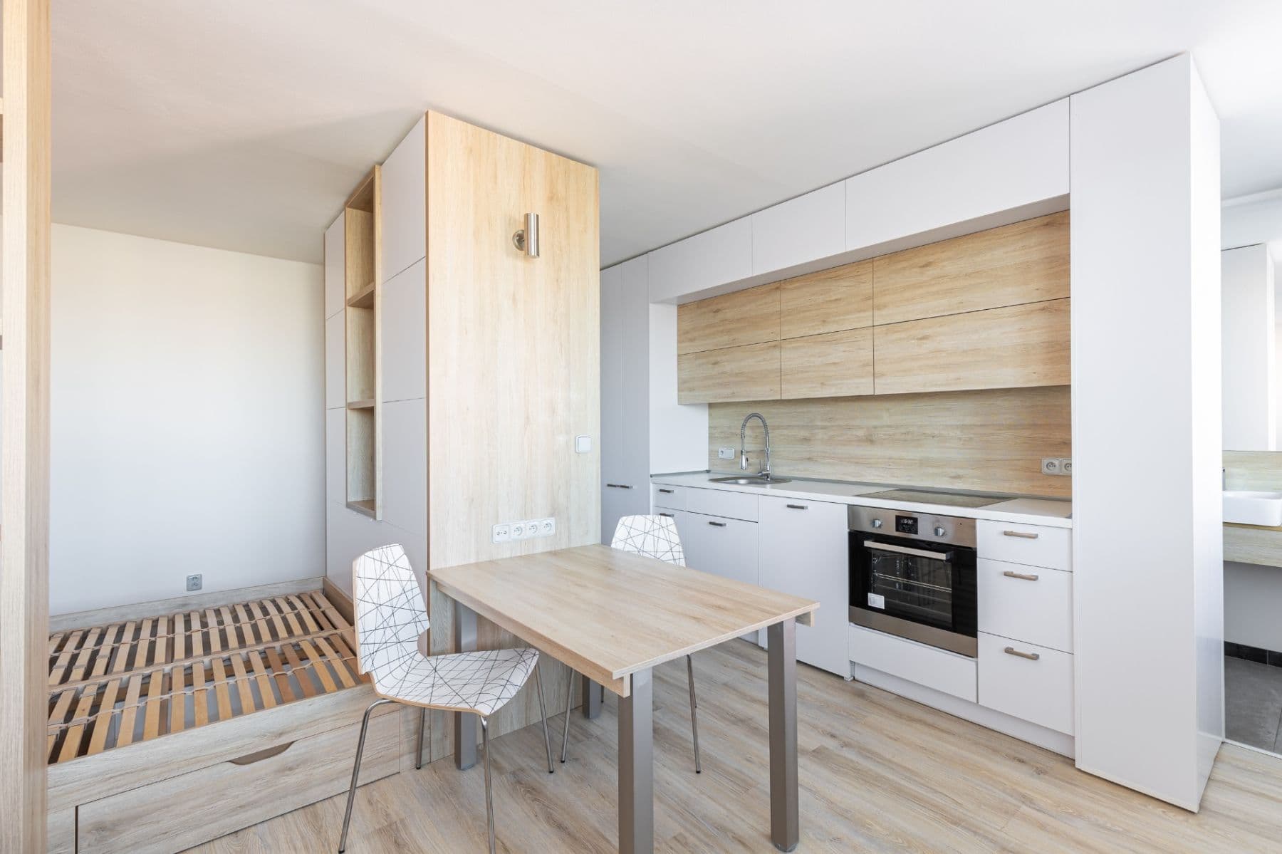 Pronájem bytu 1+kk 31 m², Topolová, Praha, Praha Pronájem bytu 1+kk 31 m², Topolová, Praha, Praha