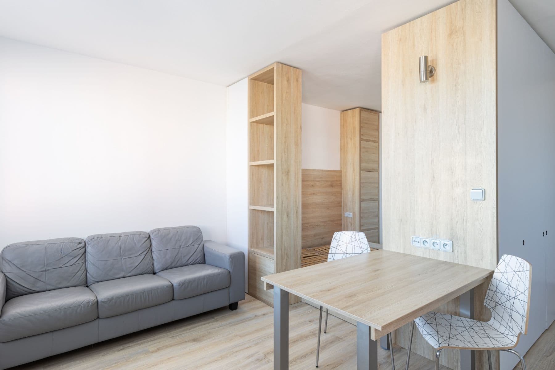 Pronájem bytu 1+kk 31 m², Topolová, Praha, Praha Pronájem bytu 1+kk 31 m², Topolová, Praha, Praha