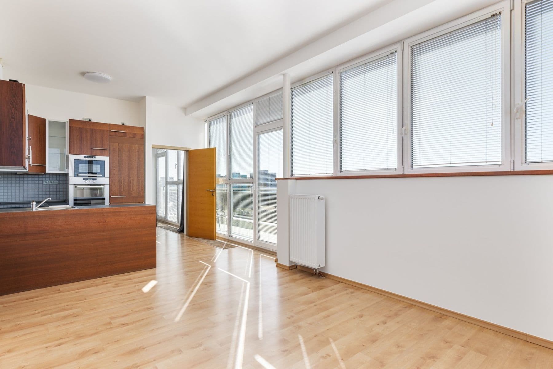 Pronájem bytu 2+kk 47 m², V Rybníčkách, Praha, Praha Pronájem bytu 2+kk 47 m², V Rybníčkách, Praha, Praha