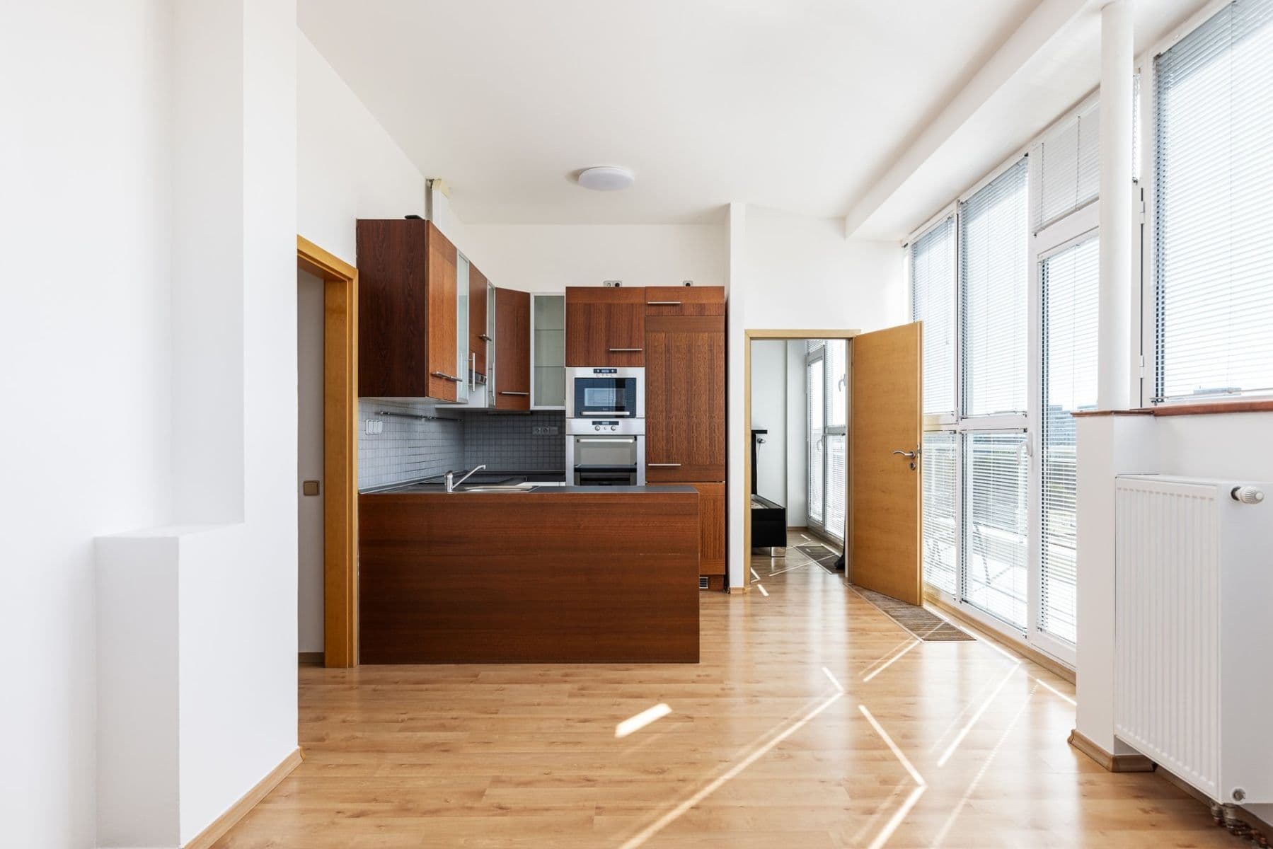 Pronájem bytu 2+kk 47 m², V Rybníčkách, Praha, Praha Pronájem bytu 2+kk 47 m², V Rybníčkách, Praha, Praha