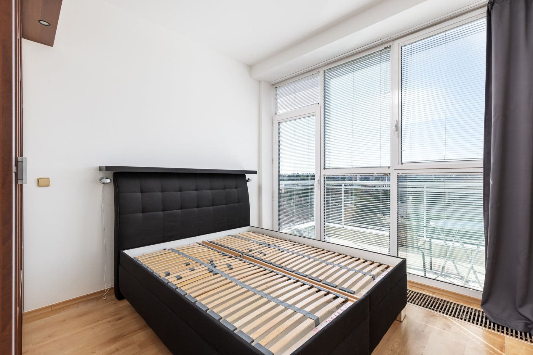 Pronájem bytu 2+kk 47 m², V Rybníčkách, Praha, Praha Pronájem bytu 2+kk 47 m², V Rybníčkách, Praha, Praha