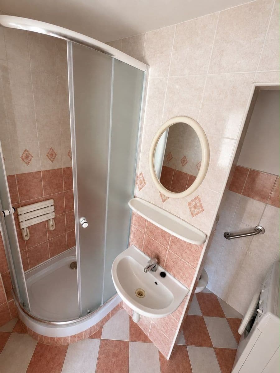 Prodej bytu 3+kk 50 m², Evropská, Praha, Praha Prodej bytu 3+kk 50 m², Evropská, Praha, Praha