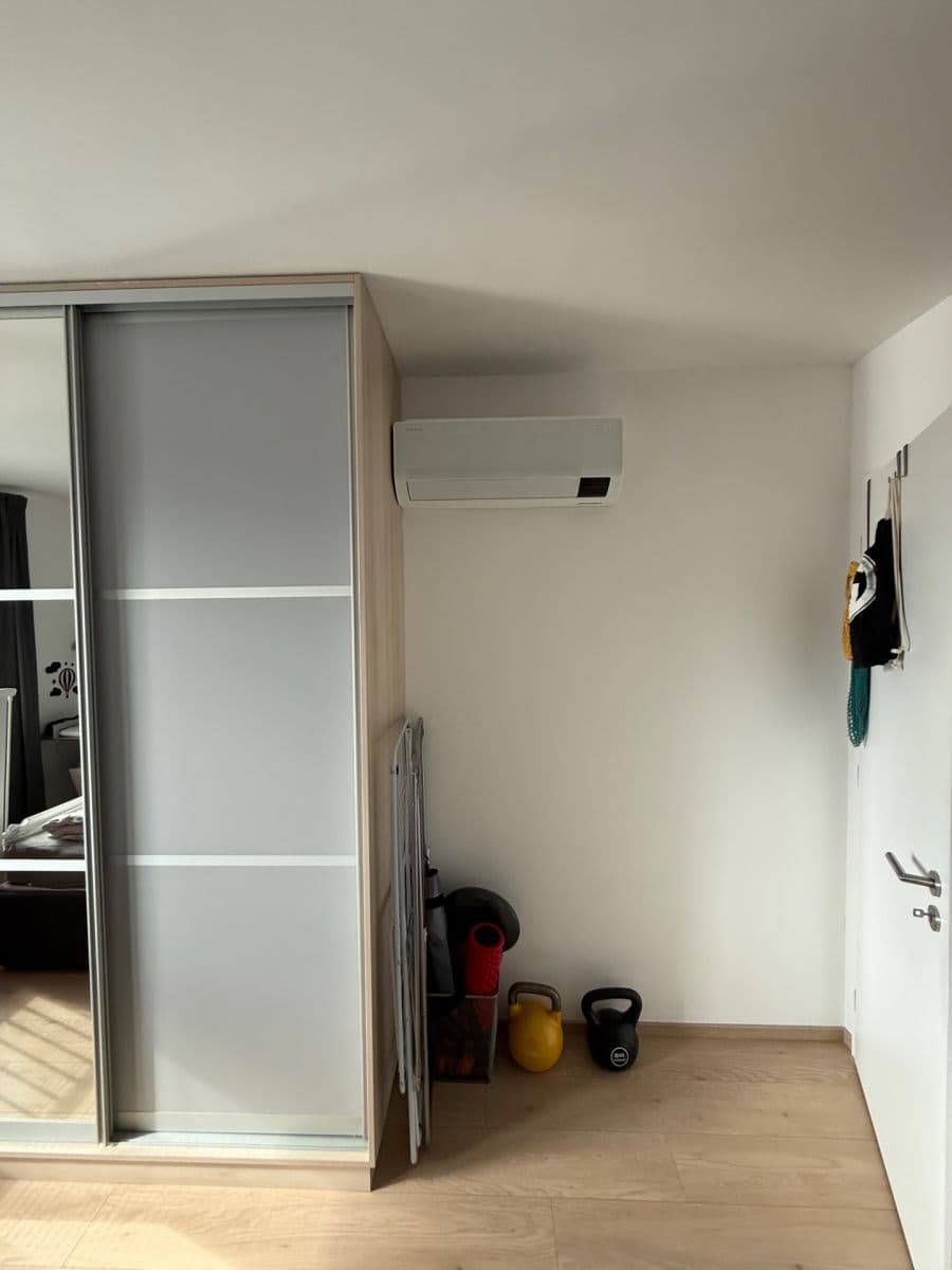 Pronájem bytu 2+kk 50 m², Strnadových, Praha, Praha Pronájem bytu 2+kk 50 m², Strnadových, Praha, Praha