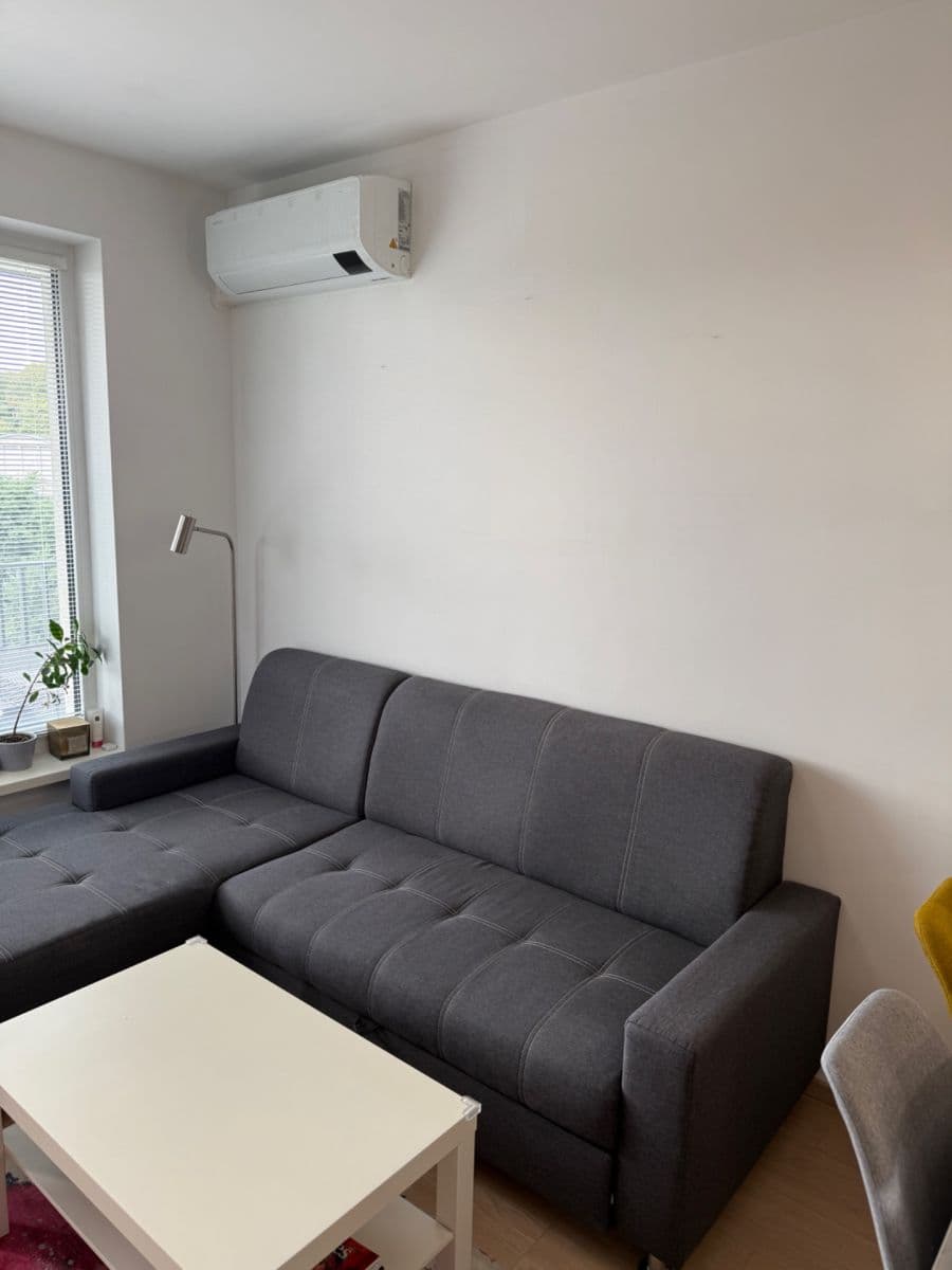 Pronájem bytu 2+kk 50 m², Strnadových, Praha, Praha Pronájem bytu 2+kk 50 m², Strnadových, Praha, Praha
