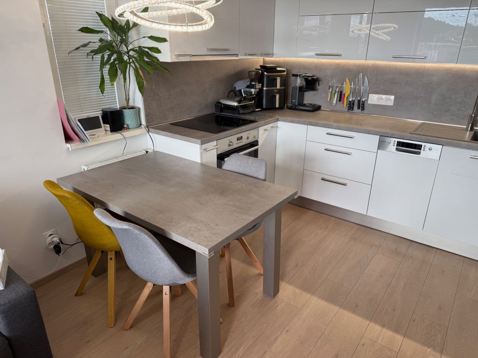 Pronájem bytu 2+kk 50 m², Strnadových, Praha, Praha Pronájem bytu 2+kk 50 m², Strnadových, Praha, Praha