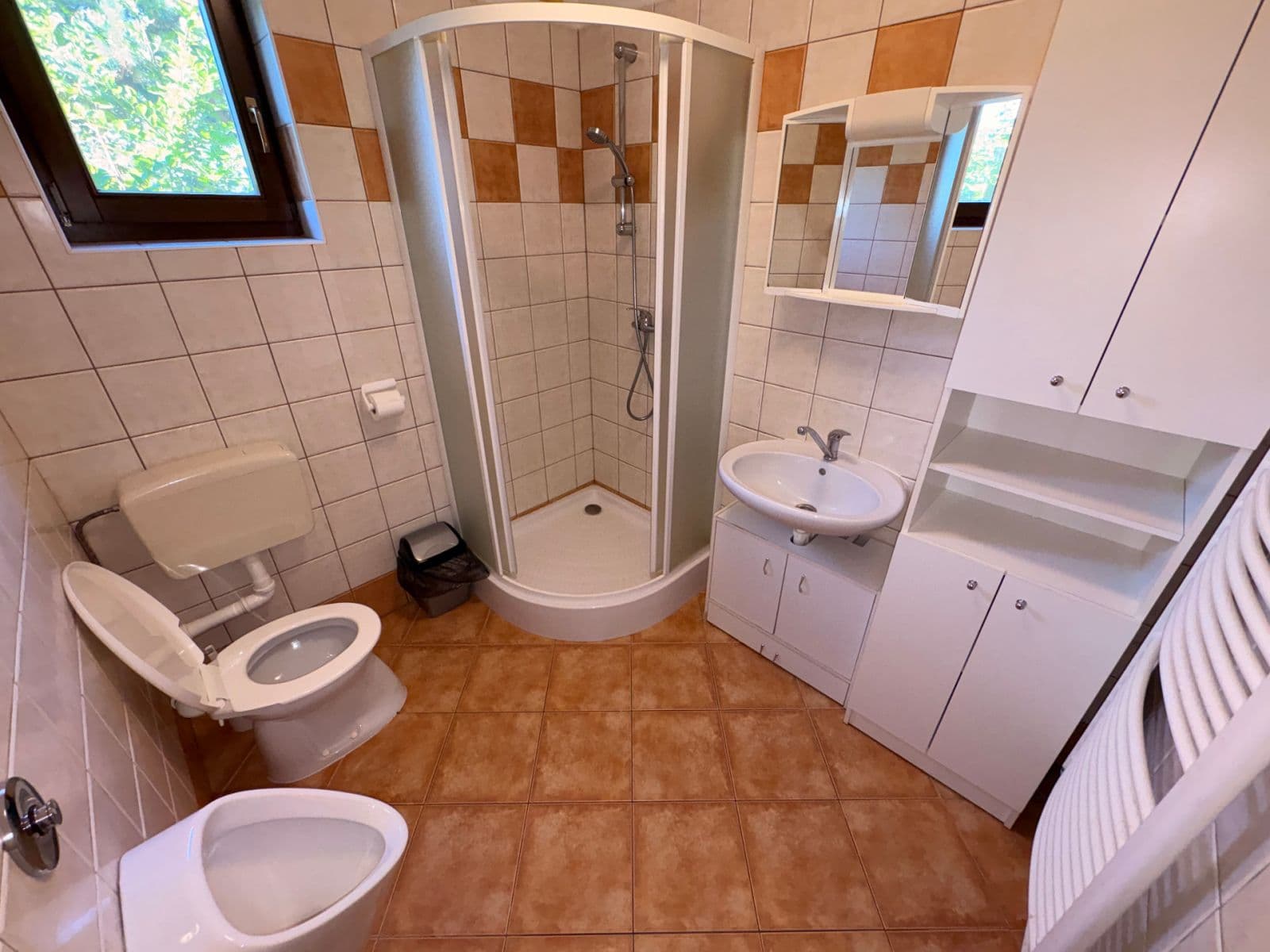 Prodej domu 74 m², pozemek 351 m², Chlum u Třeboně, Jihočeský kraj Prodej domu 74 m², pozemek 351 m², Chlum u Třeboně, Jihočeský kraj
