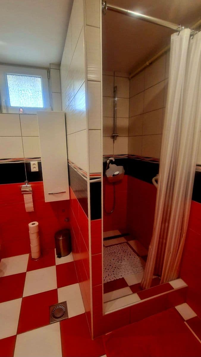 Prodej domu 89 m², pozemek 200 m², Pri vinohradoch, Rača, Bratislavský kraj Prodej domu 89 m², pozemek 200 m², Pri vinohradoch, Rača, Bratislavský kraj