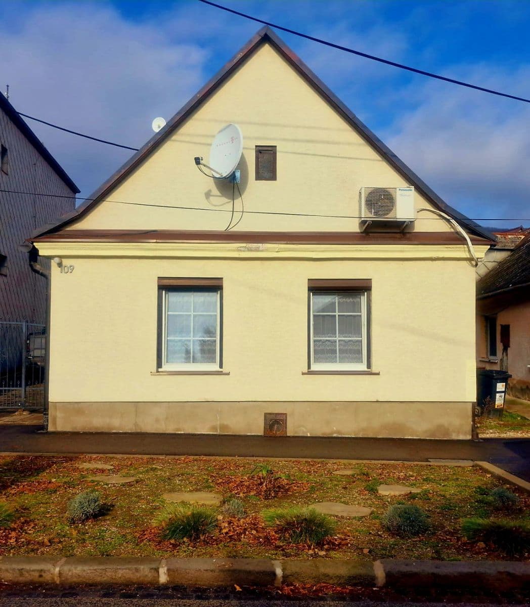 Prodej domu 89 m², pozemek 200 m², Pri vinohradoch, Rača, Bratislavský kraj Prodej domu 89 m², pozemek 200 m², Pri vinohradoch, Rača, Bratislavský kraj