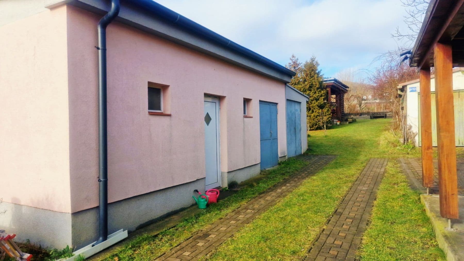 Prodej domu 89 m², pozemek 200 m², Pri vinohradoch, Rača, Bratislavský kraj Prodej domu 89 m², pozemek 200 m², Pri vinohradoch, Rača, Bratislavský kraj