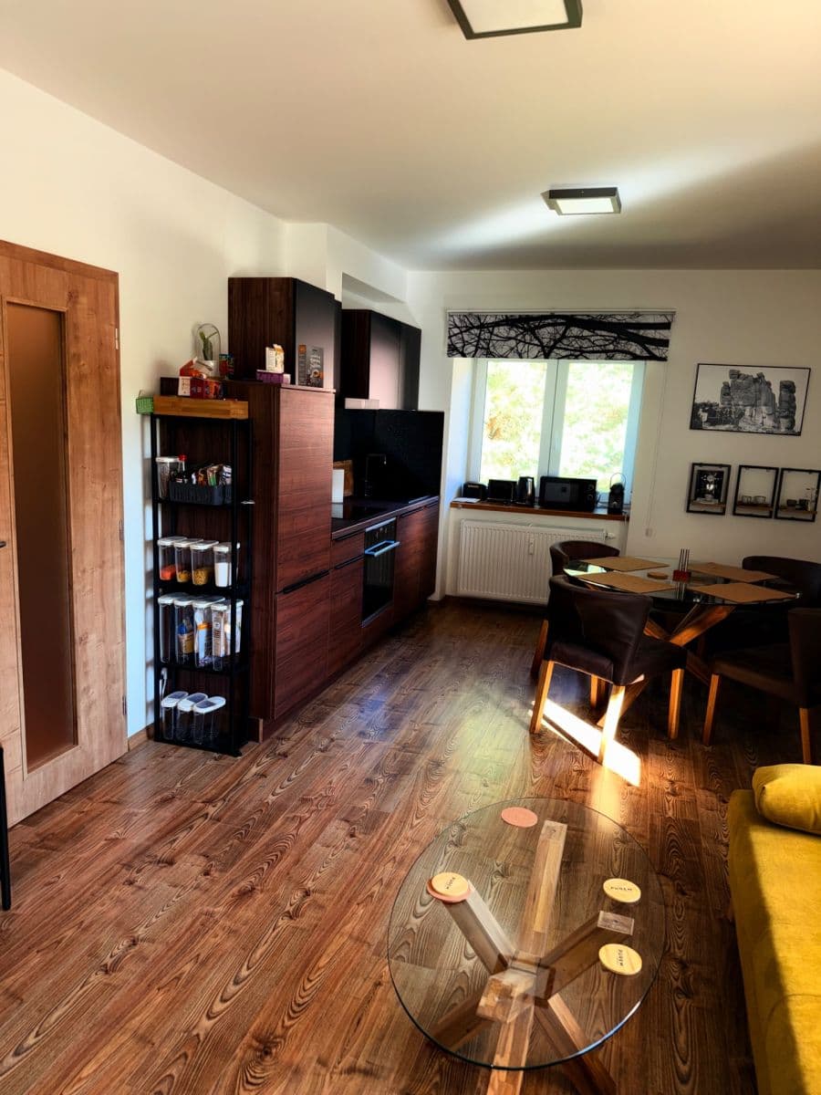 Prodej bytu 2+kk 48 m², Staré Buky, Královéhradecký kraj Prodej bytu 2+kk 48 m², Staré Buky, Královéhradecký kraj
