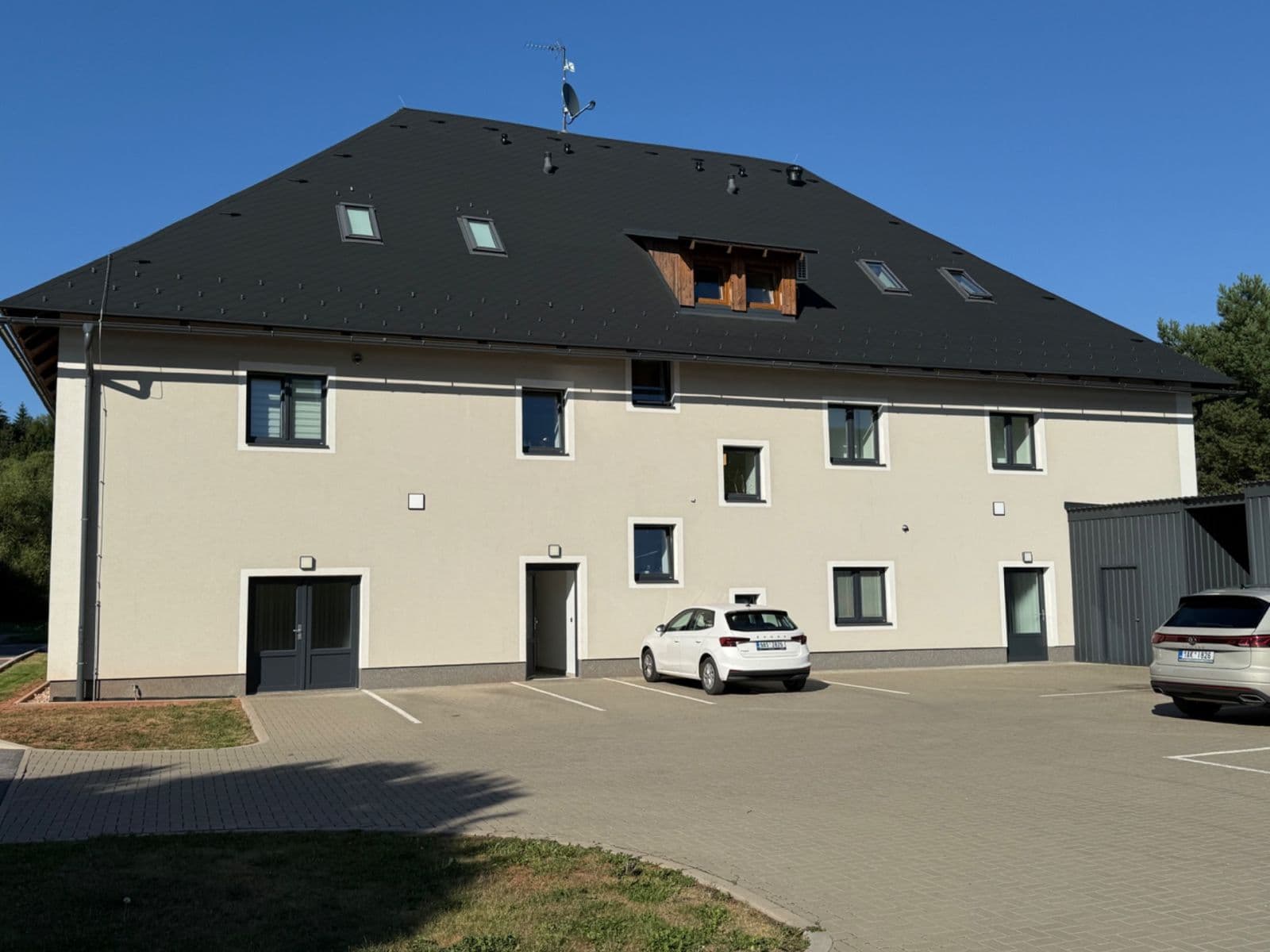 Prodej bytu 2+kk 48 m², Staré Buky, Královéhradecký kraj Prodej bytu 2+kk 48 m², Staré Buky, Královéhradecký kraj