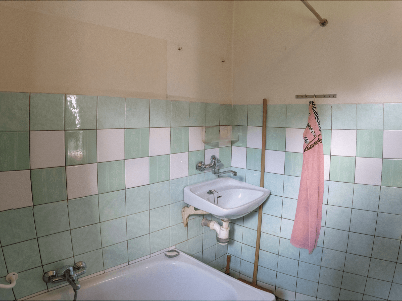 Prodej domu 250 m², pozemek 1.526 m², Aloise Jiráska, Teplice nad Metují, Královéhradecký kraj Prodej domu 250 m², pozemek 1.526 m², Aloise Jiráska, Teplice nad Metují, Královéhradecký kraj