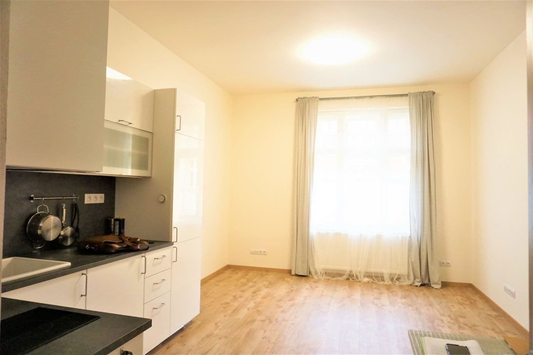Pronájem bytu 1+kk 29 m², Na spojce, Praha, Praha Pronájem bytu 1+kk 29 m², Na spojce, Praha, Praha
