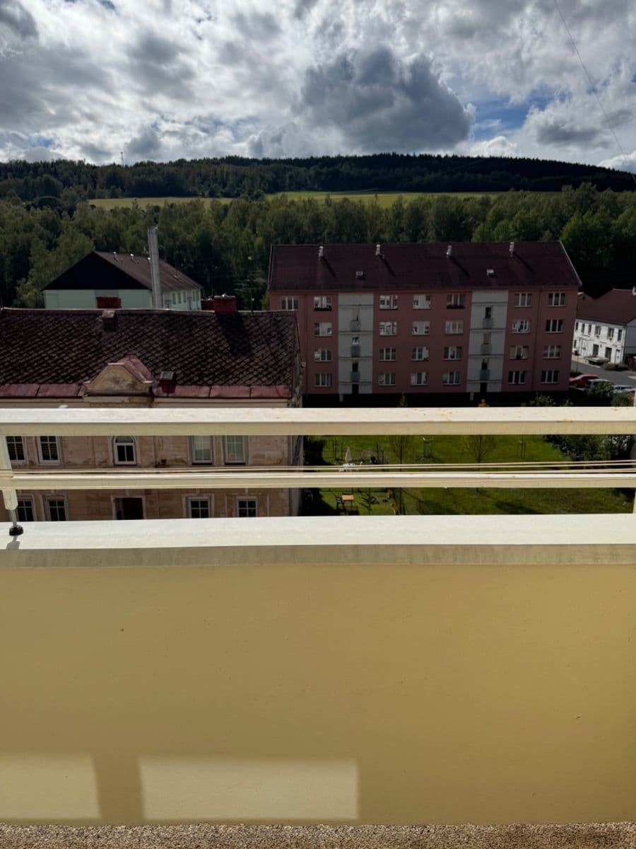 Prodej bytu 2+1 55 m², Čs. armády, Kraslice, Karlovarský kraj Prodej bytu 2+1 55 m², Čs. armády, Kraslice, Karlovarský kraj