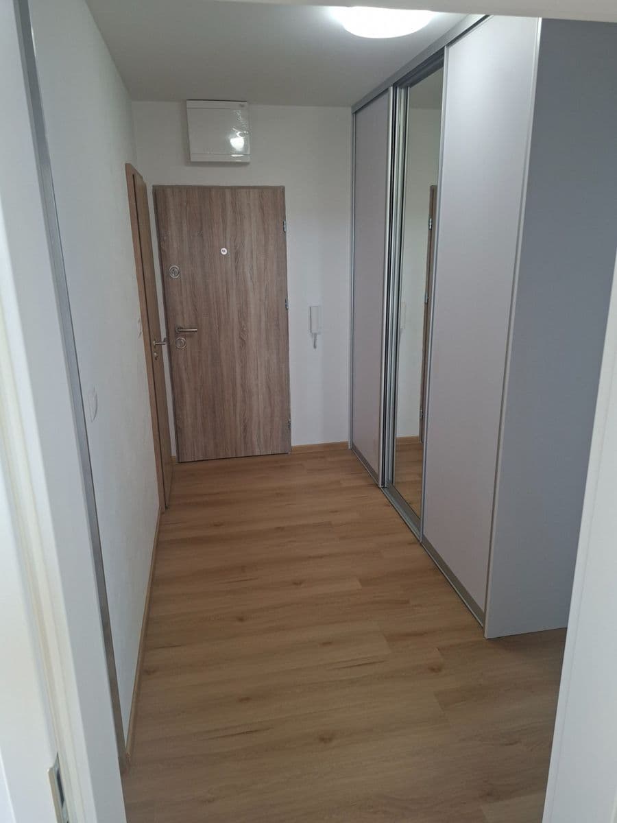 Pronájem bytu 4+1 76 m², Jesenická, Plzeň, Plzeňský kraj Pronájem bytu 4+1 76 m², Jesenická, Plzeň, Plzeňský kraj