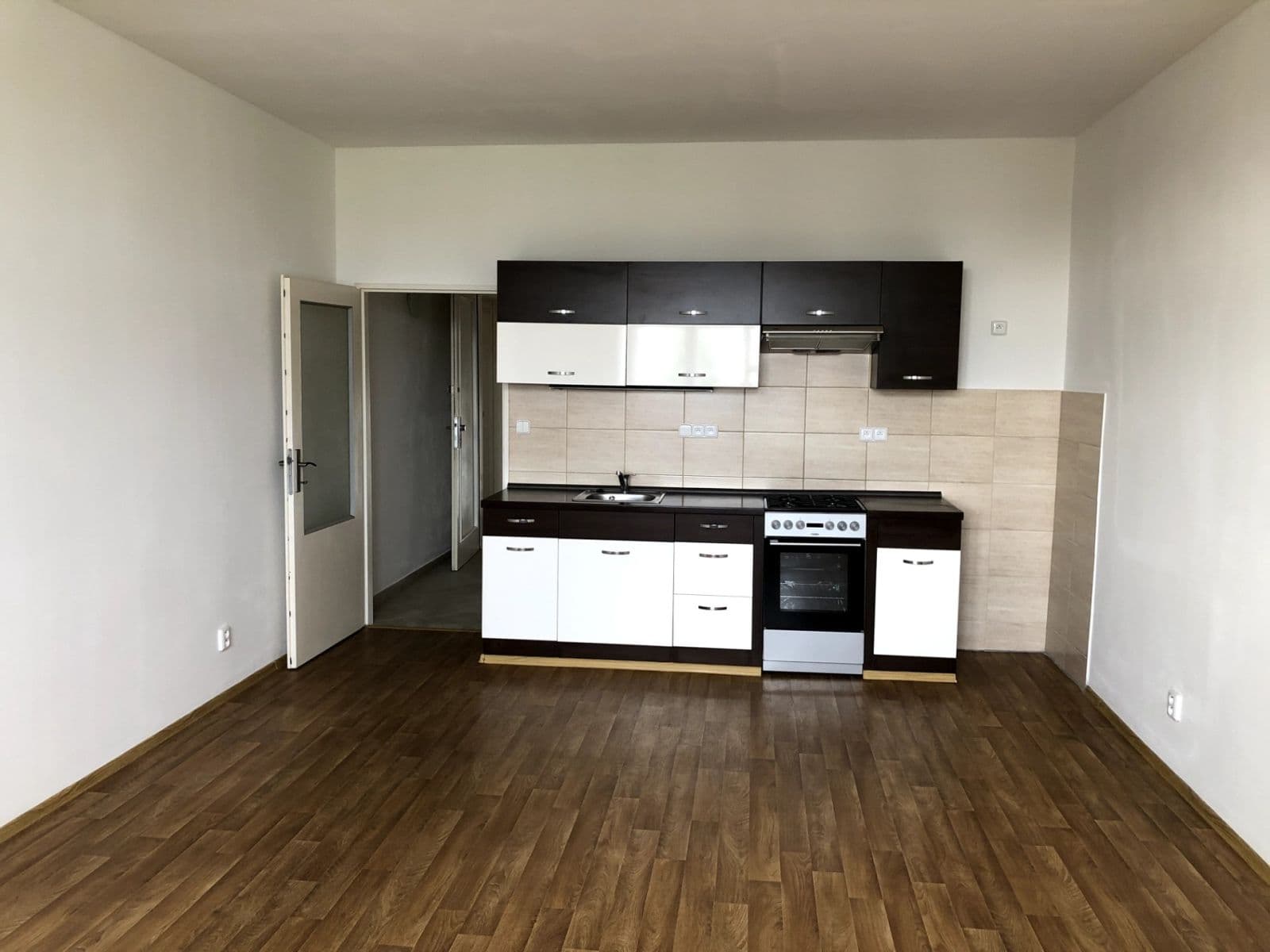 Pronájem bytu 1+kk 30 m², Oblouková, Praha, Praha Pronájem bytu 1+kk 30 m², Oblouková, Praha, Praha