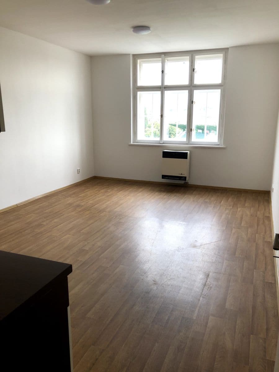 Pronájem bytu 1+kk 30 m², Oblouková, Praha, Praha Pronájem bytu 1+kk 30 m², Oblouková, Praha, Praha