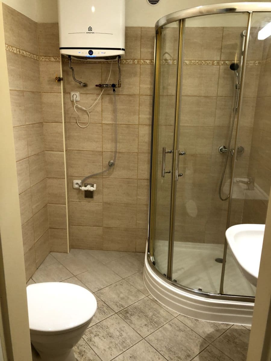 Pronájem bytu 1+kk 30 m², Oblouková, Praha, Praha Pronájem bytu 1+kk 30 m², Oblouková, Praha, Praha