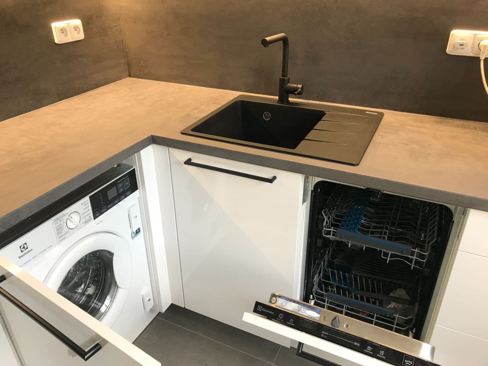 Pronájem bytu 2+1 61 m², Malinová, Praha, Praha Pronájem bytu 2+1 61 m², Malinová, Praha, Praha