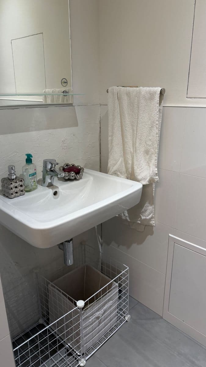 Pronájem nebytového prostoru 75 m², Hostivítova, Praha, Praha Pronájem nebytového prostoru 75 m², Hostivítova, Praha, Praha