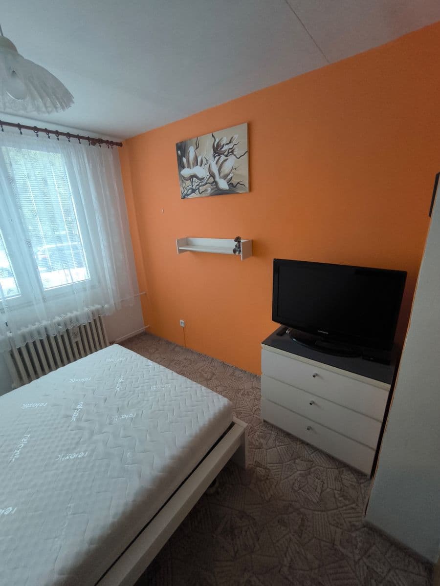 Pronájem bytu 3+1 68 m², Štichova, Praha, Praha Pronájem bytu 3+1 68 m², Štichova, Praha, Praha