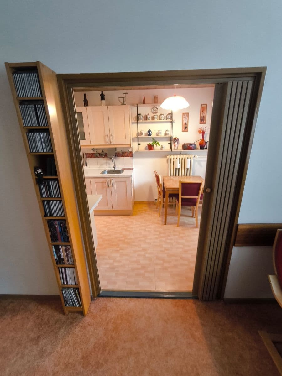 Pronájem bytu 3+1 68 m², Štichova, Praha, Praha Pronájem bytu 3+1 68 m², Štichova, Praha, Praha