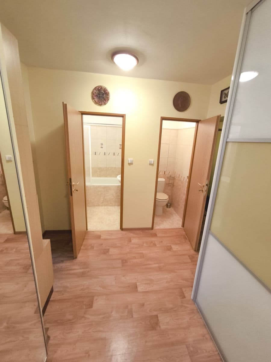 Pronájem bytu 3+1 68 m², Štichova, Praha, Praha Pronájem bytu 3+1 68 m², Štichova, Praha, Praha