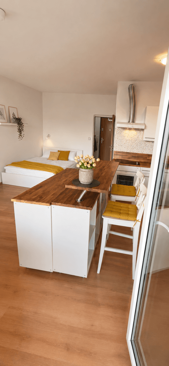 Pronájem bytu 1+kk 50 m², Poděbradská, Praha, Praha Pronájem bytu 1+kk 50 m², Poděbradská, Praha, Praha