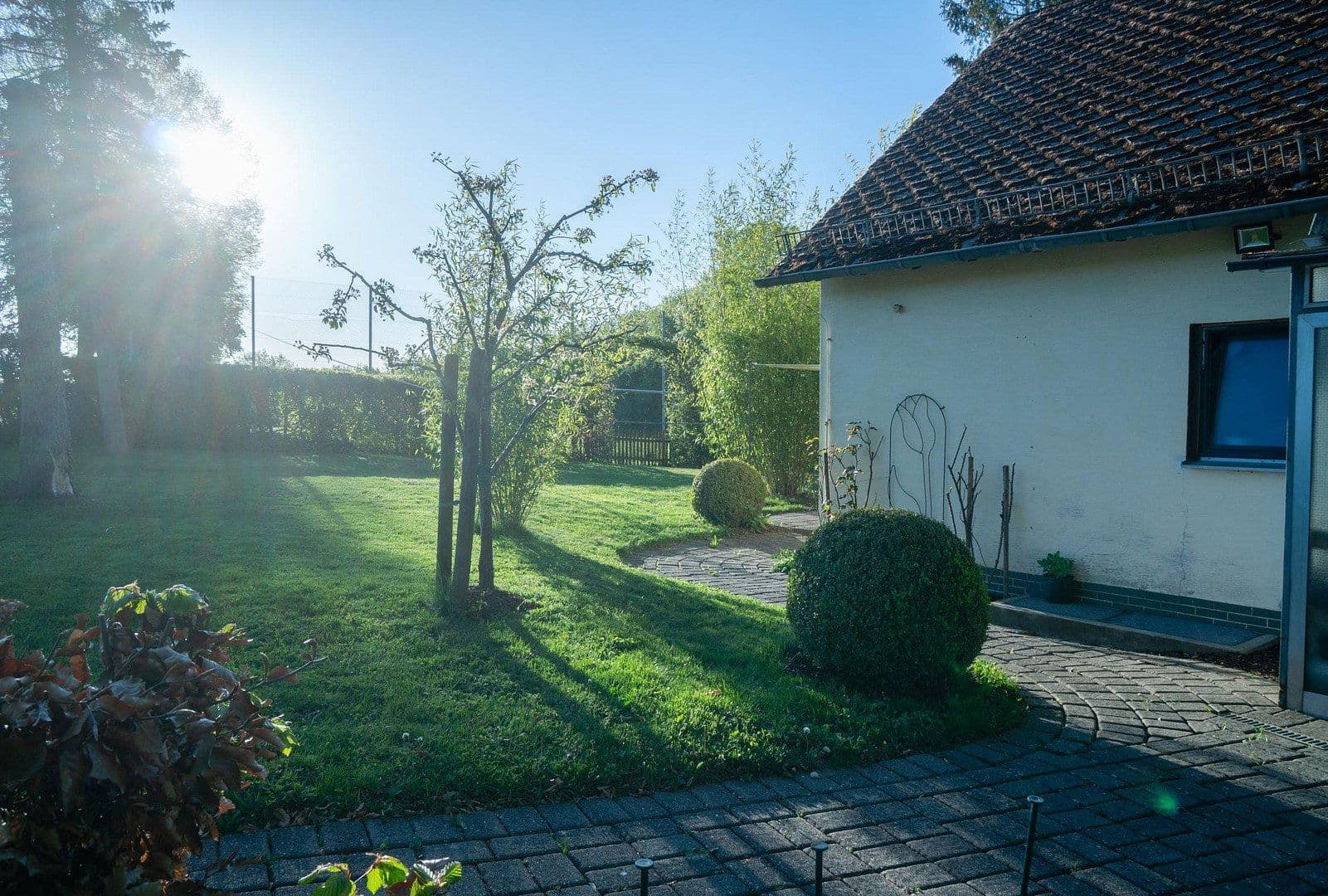 Prodej domu 131 m², pozemek 14.446 m², Rheinböllen, Porýní-Falc Prodej domu 131 m², pozemek 14.446 m², Rheinböllen, Porýní-Falc