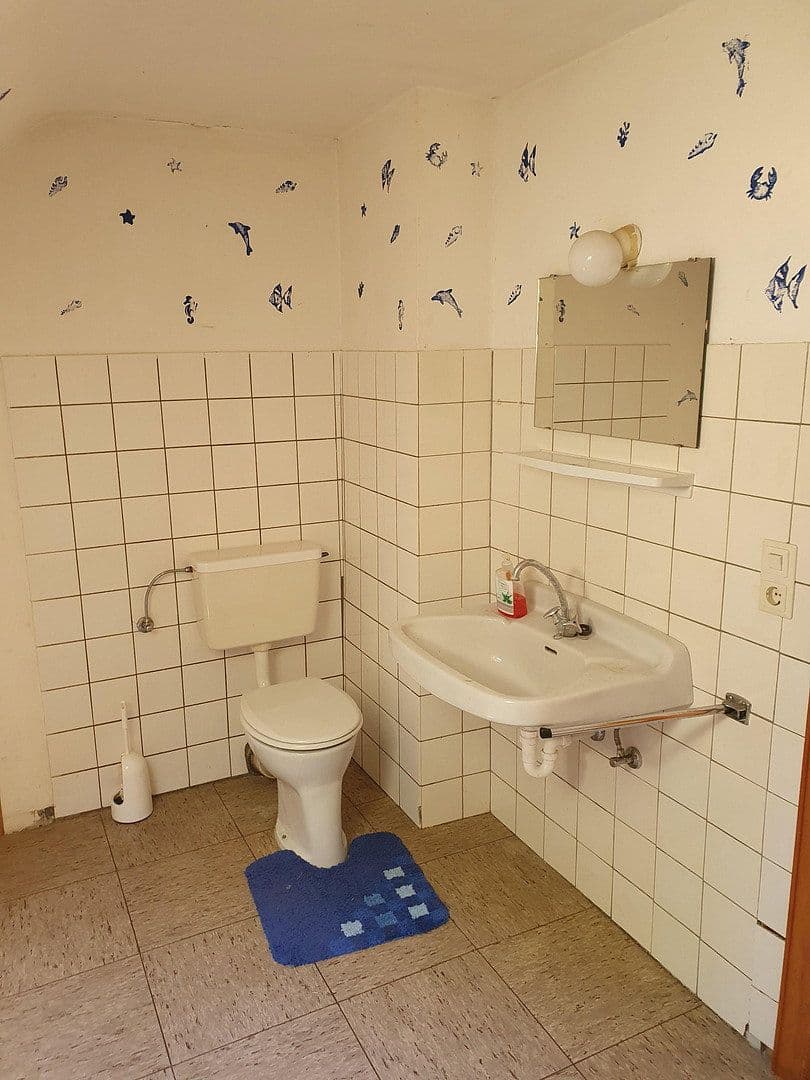 Prodej domu 131 m², pozemek 14.446 m², Rheinböllen, Porýní-Falc Prodej domu 131 m², pozemek 14.446 m², Rheinböllen, Porýní-Falc