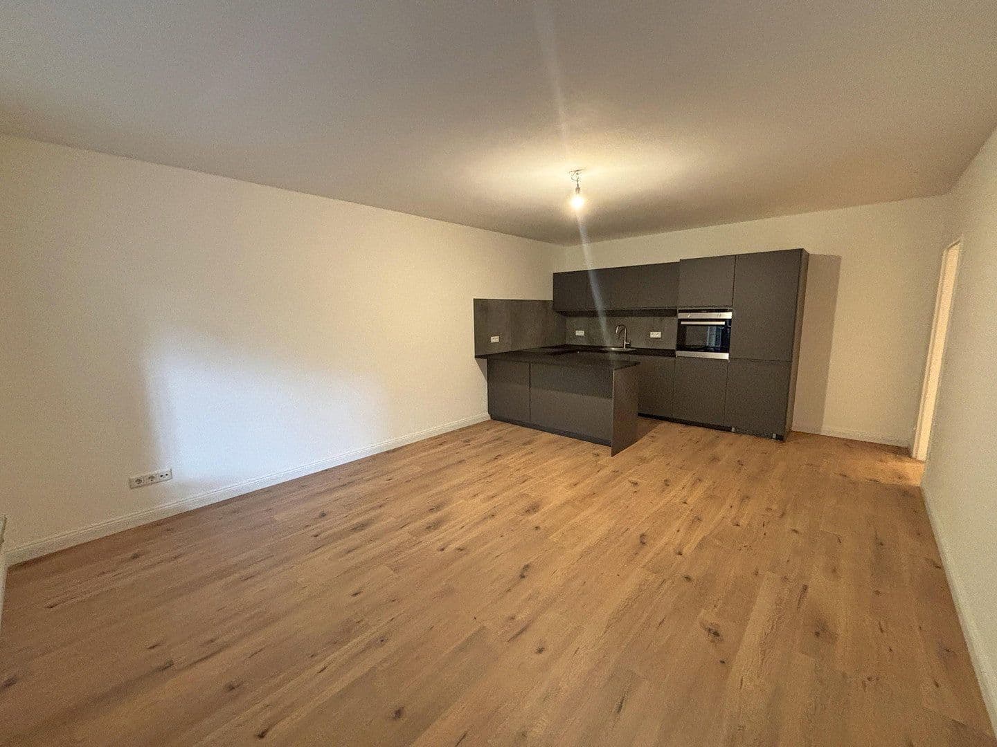 Prodej bytu 3+1 82 m², Hermann-Balk-Straße 113, Hamburg, Hamburg Prodej bytu 3+1 82 m², Hermann-Balk-Straße 113, Hamburg, Hamburg