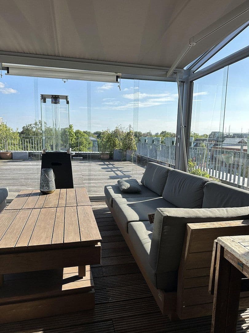 Pronájem bytu 5+kk 180 m², Emilienstraße 19, Hamburg, Hamburg Pronájem bytu 5+kk 180 m², Emilienstraße 19, Hamburg, Hamburg