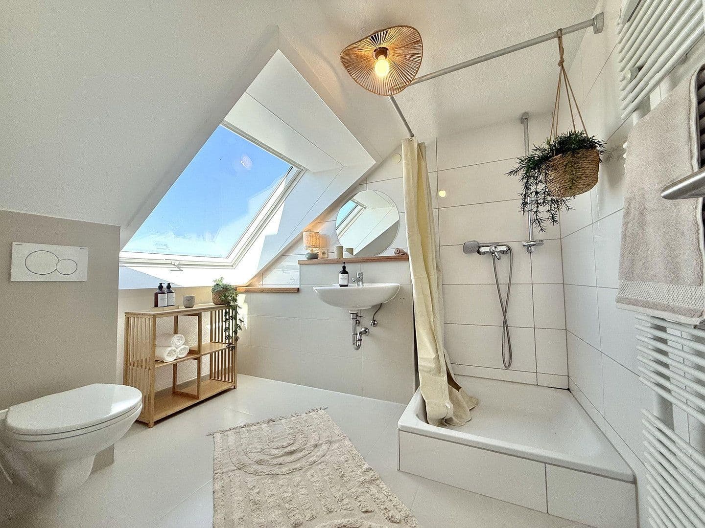 Prodej domu 161 m², pozemek 340 m², Lenauweg 18, Bondorf, Bádensko-Württembersko Prodej domu 161 m², pozemek 340 m², Lenauweg 18, Bondorf, Bádensko-Württembersko