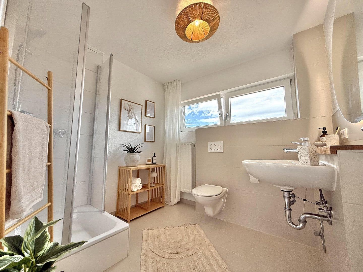 Prodej domu 161 m², pozemek 340 m², Lenauweg 18, Bondorf, Bádensko-Württembersko Prodej domu 161 m², pozemek 340 m², Lenauweg 18, Bondorf, Bádensko-Württembersko